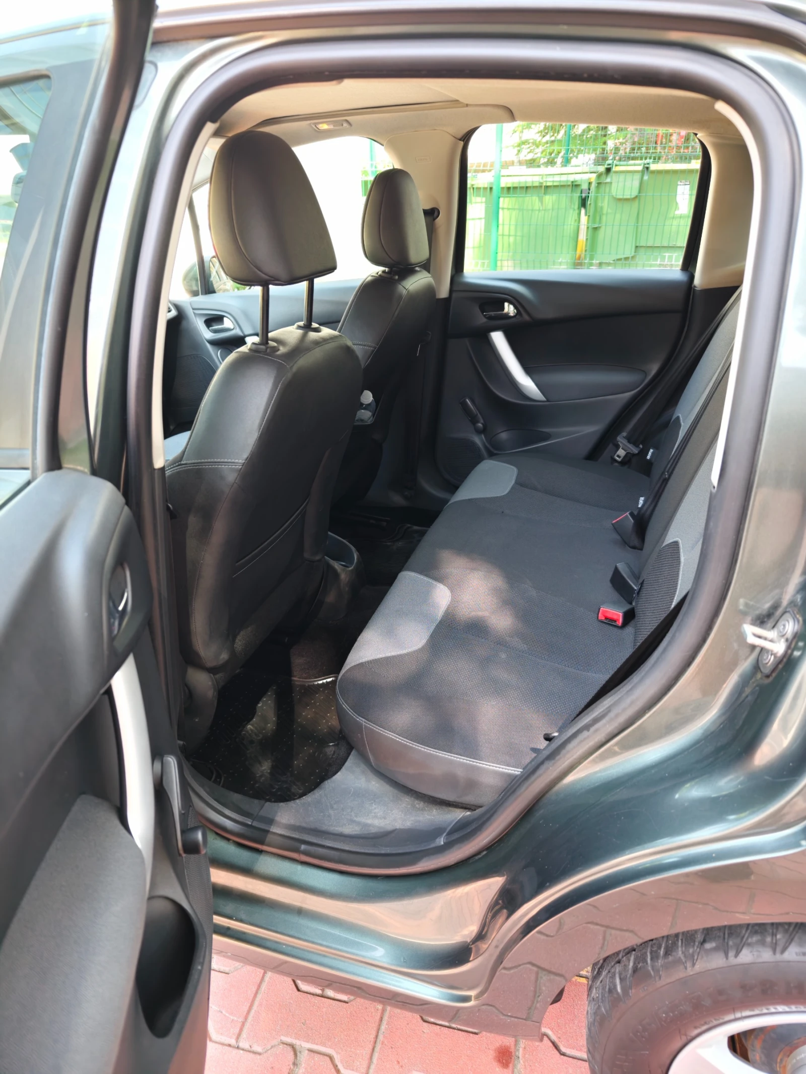 Citroen C3, снимка 10 - Автомобили и джипове - 55236130