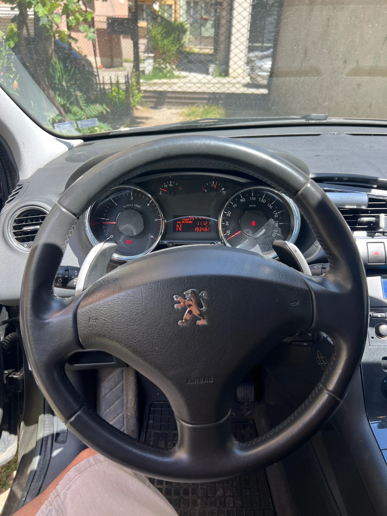 Peugeot 3008, снимка 8 - Автомобили и джипове - 55352232
