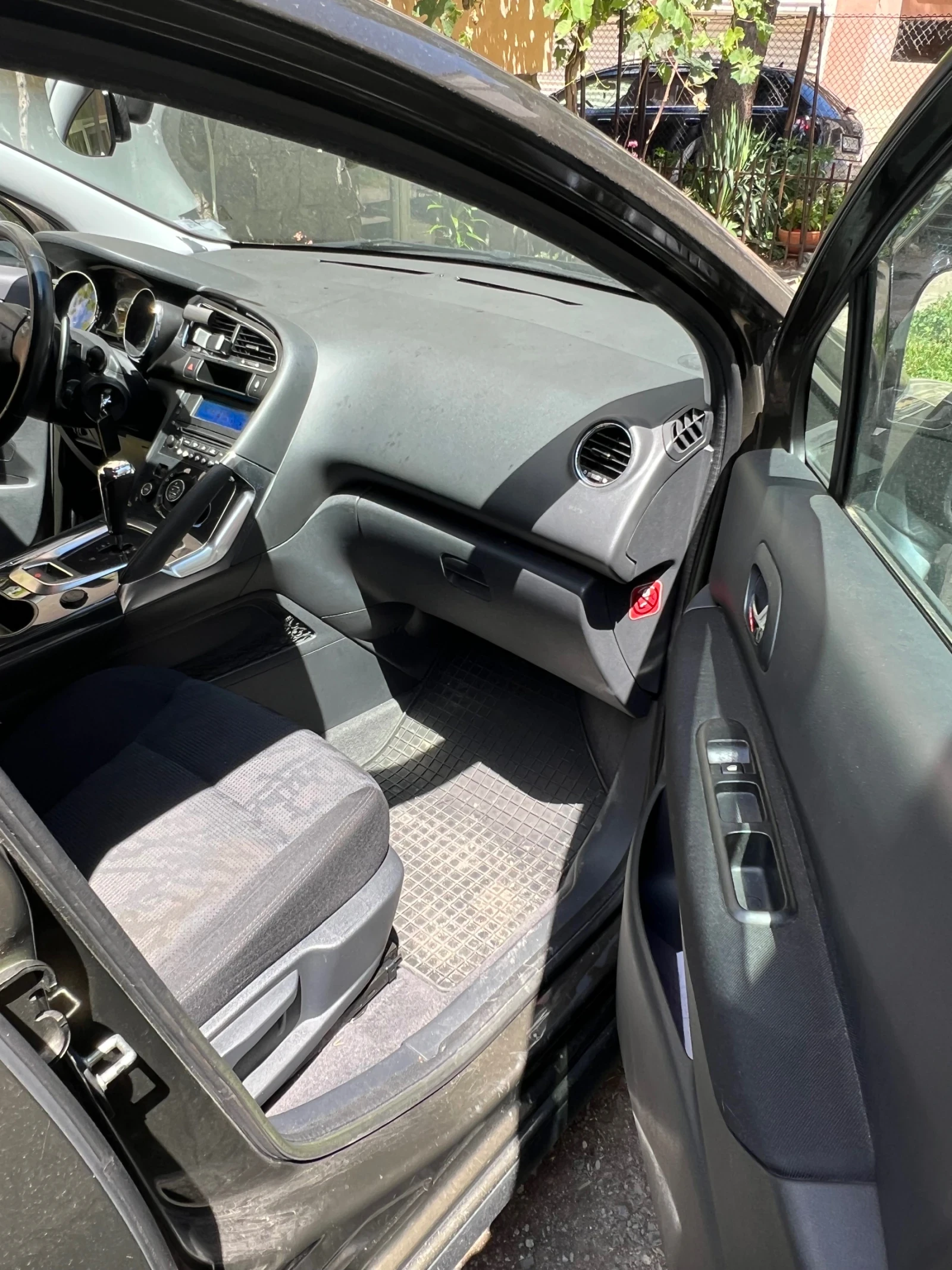 Peugeot 3008, снимка 11 - Автомобили и джипове - 55352232
