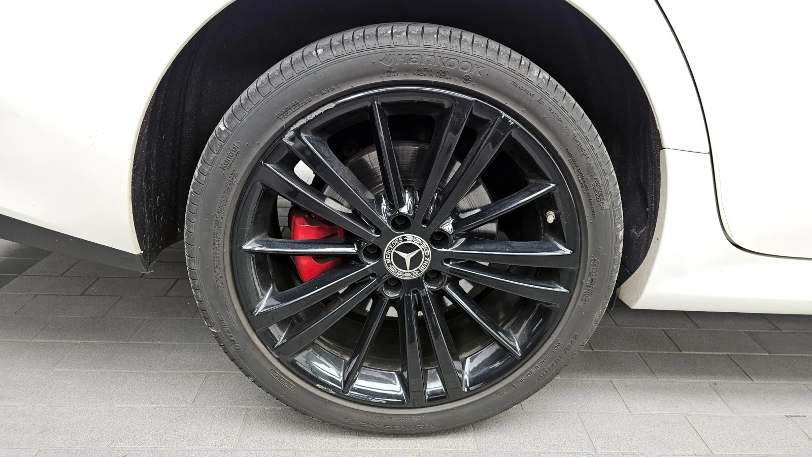 Mercedes-Benz CLS CLS400d 4MATIC | AMG визия | HUD | 360  камера, снимка 17 - Автомобили и джипове - 55664006