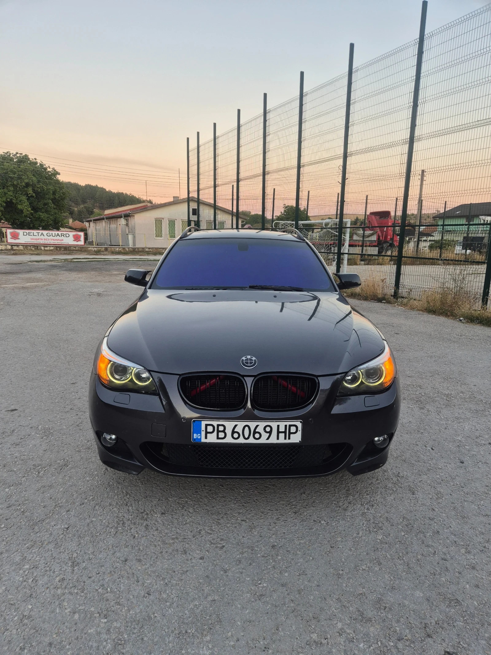 BMW 525