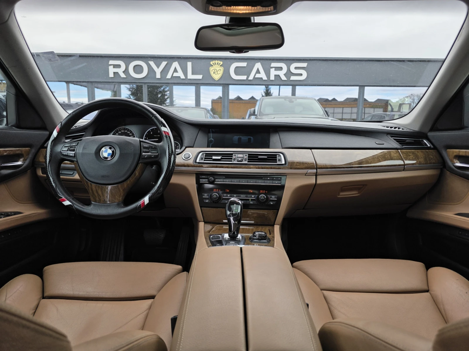 BMW 730 Вакум* Comf.Seats* Подгрев* ТВ* , снимка 14 - Автомобили и джипове - 56705494