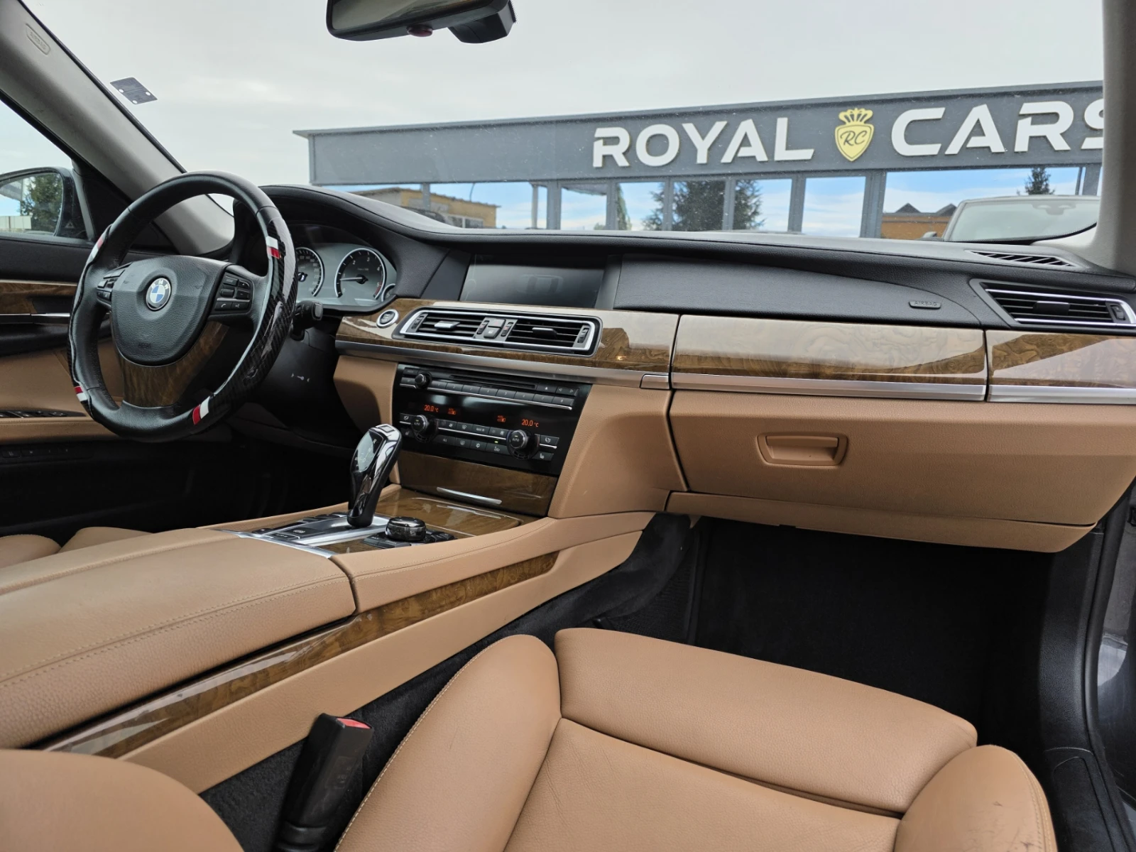 BMW 730 Вакум* Comf.Seats* Подгрев* ТВ* , снимка 13 - Автомобили и джипове - 56705494