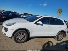 Porsche Cayenne ПОДГРЕВ* КАМЕРА* КЕЙЛЕС* LANE* ASSIST - 14717 € / 28783.95 лв. - 16665444 6