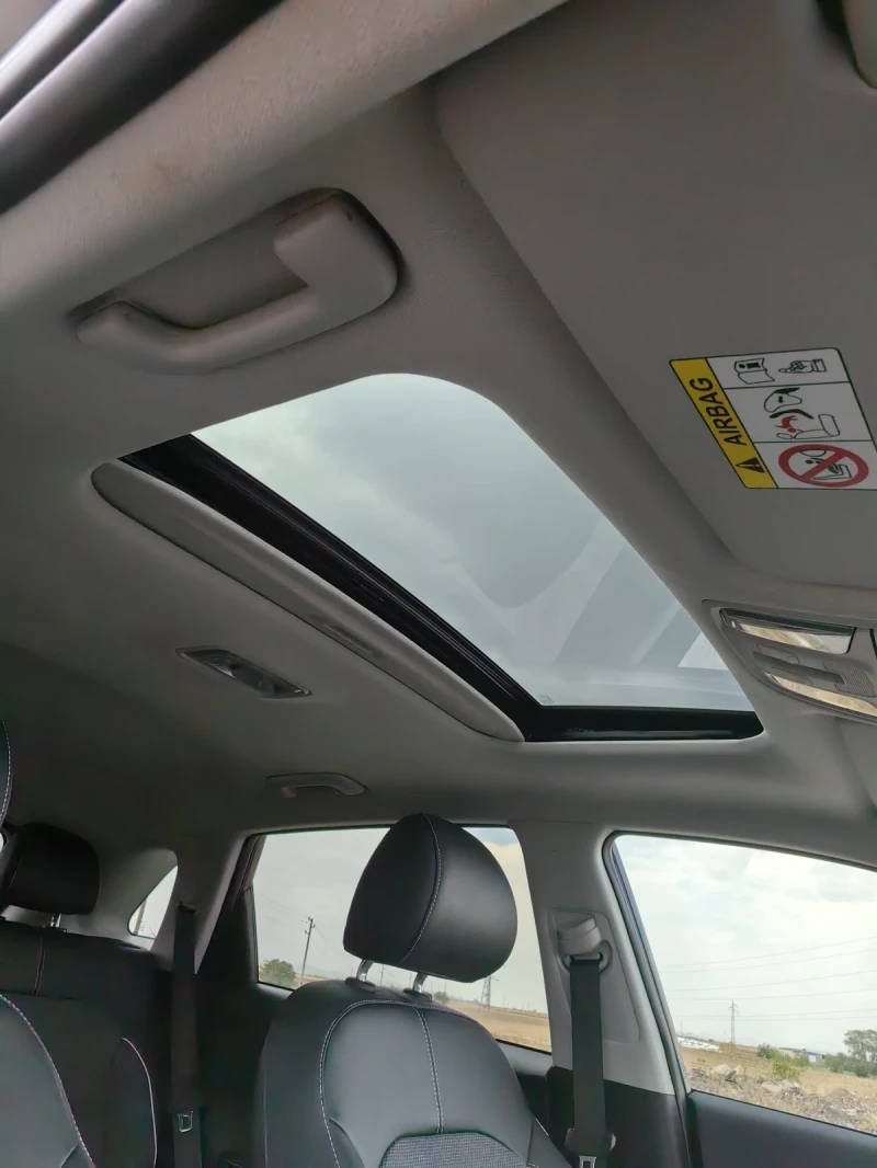 Kia Niro Термопомпа 64 KWh , снимка 16 - Автомобили и джипове - 52669294