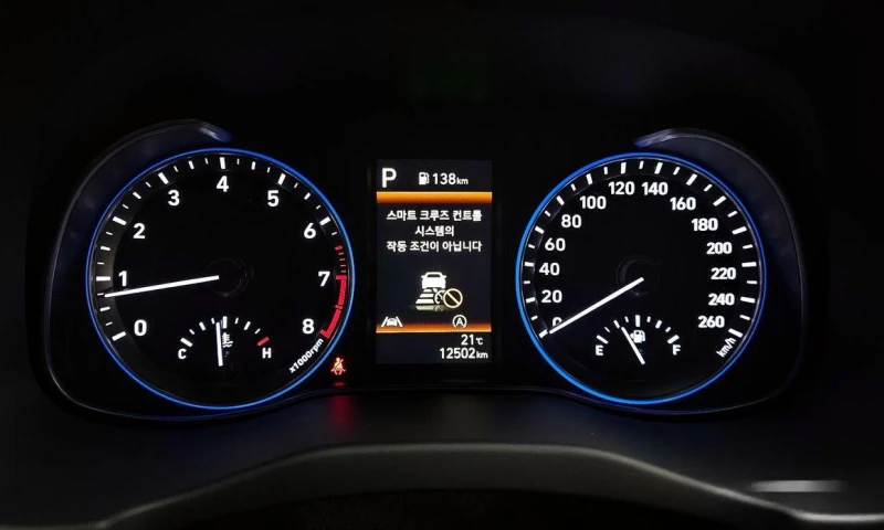 Hyundai Kona Gasoline 1.6 Turbo 2WD Inspiration, снимка 8 - Автомобили и джипове - 52112947