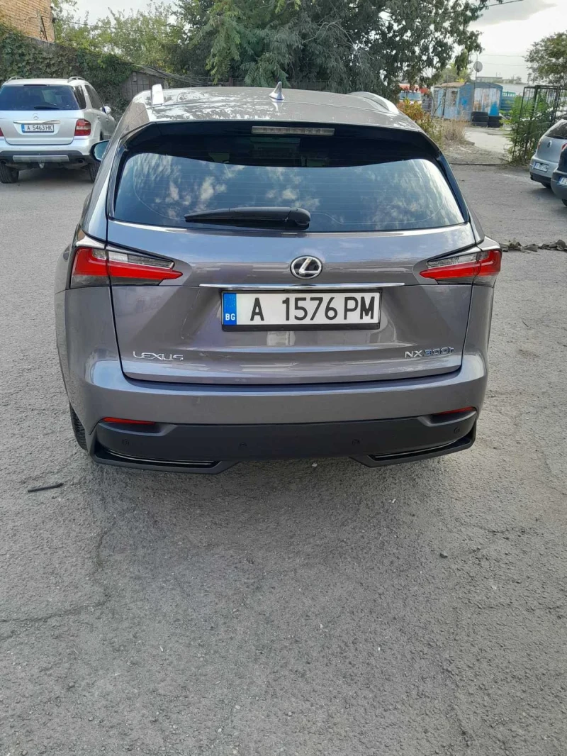 Lexus NX 300h, снимка 4 - Автомобили и джипове - 52627144