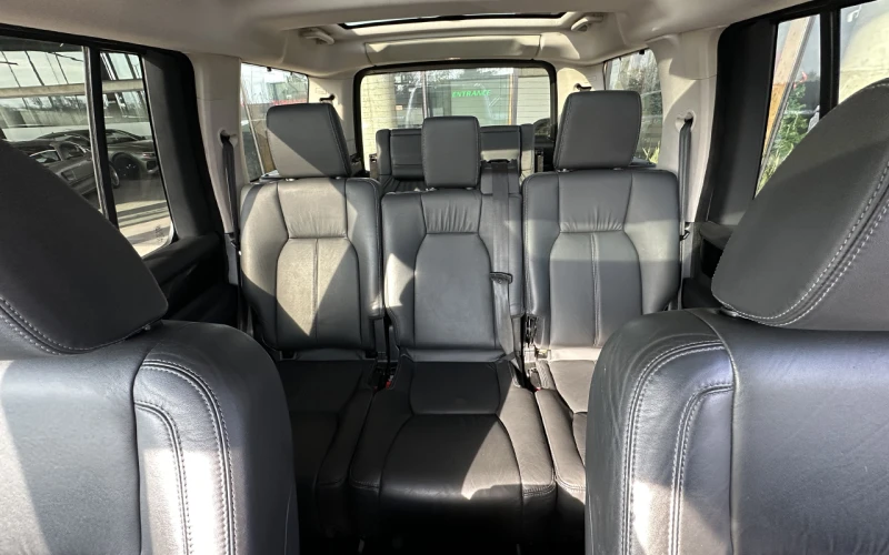 Land Rover Discovery 4 SDV6 Landmark, снимка 8 - Автомобили и джипове - 52661040