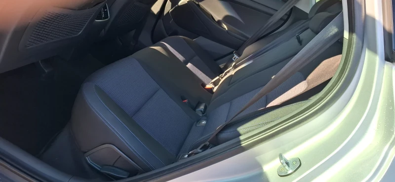 Hyundai Tucson 2.0 Awd 184kc Line  Xenon Led Aвтоматик!!, снимка 13 - Автомобили и джипове - 52927887