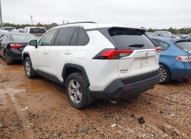 Toyota Rav4, снимка 3 - Автомобили и джипове - 48725690