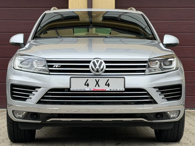 VW Touareg R-line-262ps-4x4 - 39990 лв. / 20446.56 € - 93864972 1