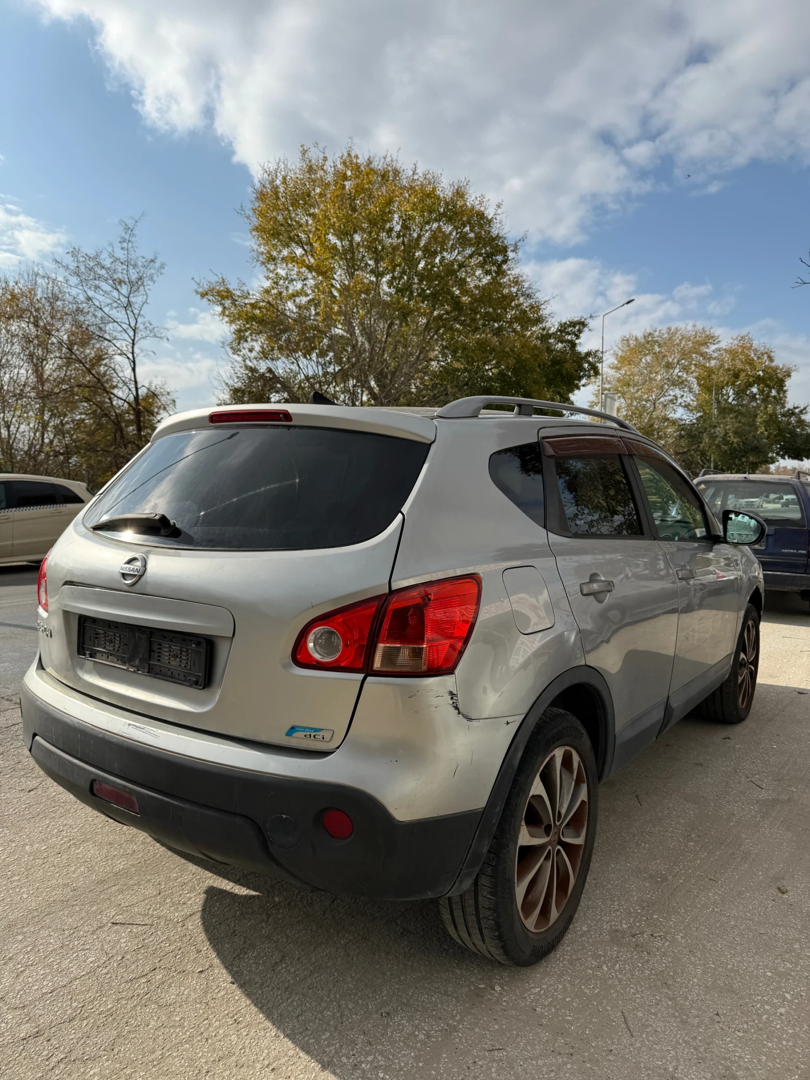 Nissan Qashqai 1.5 DCi - изображение 5