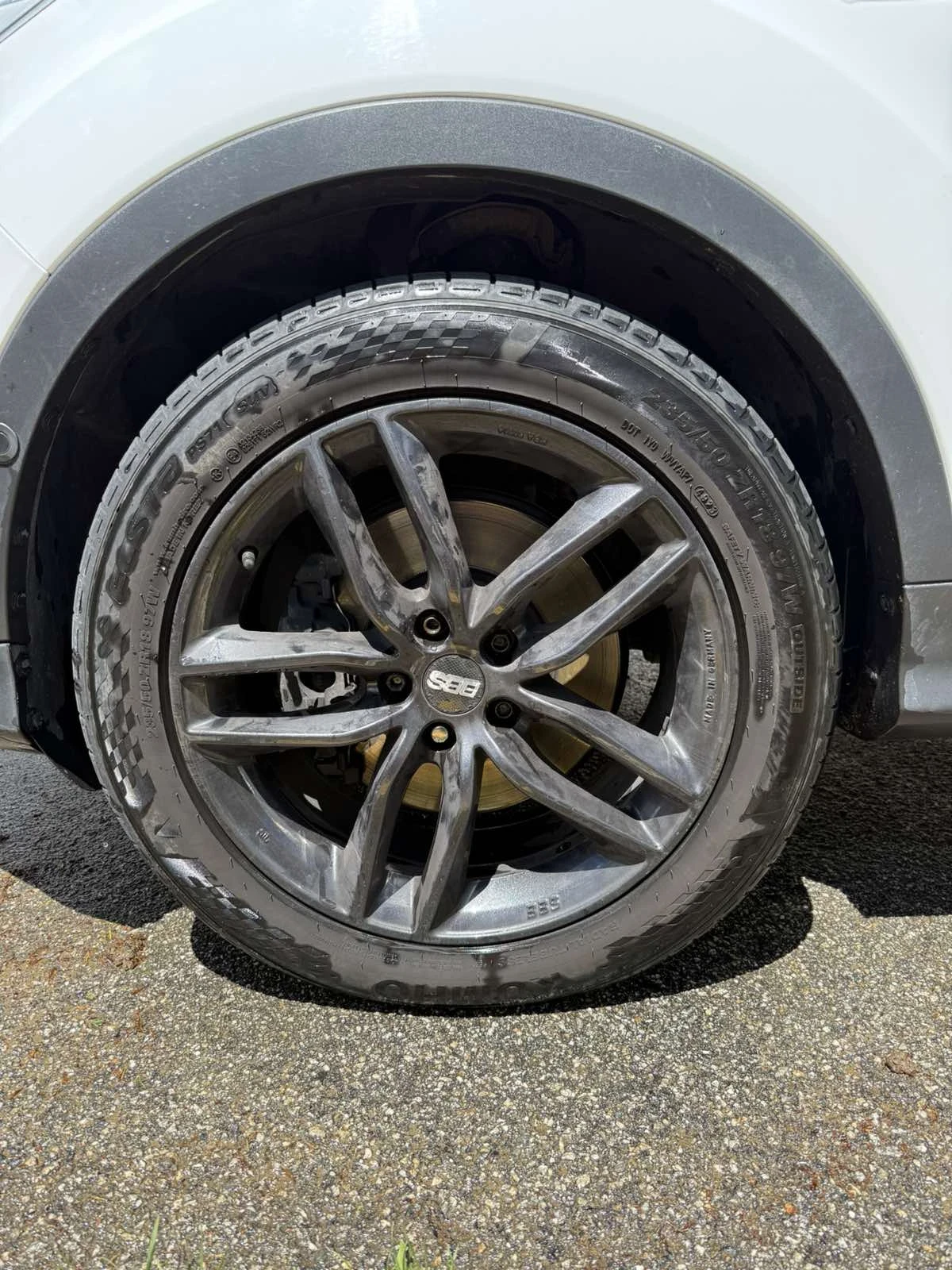 Ford Kuga  - изображение 8