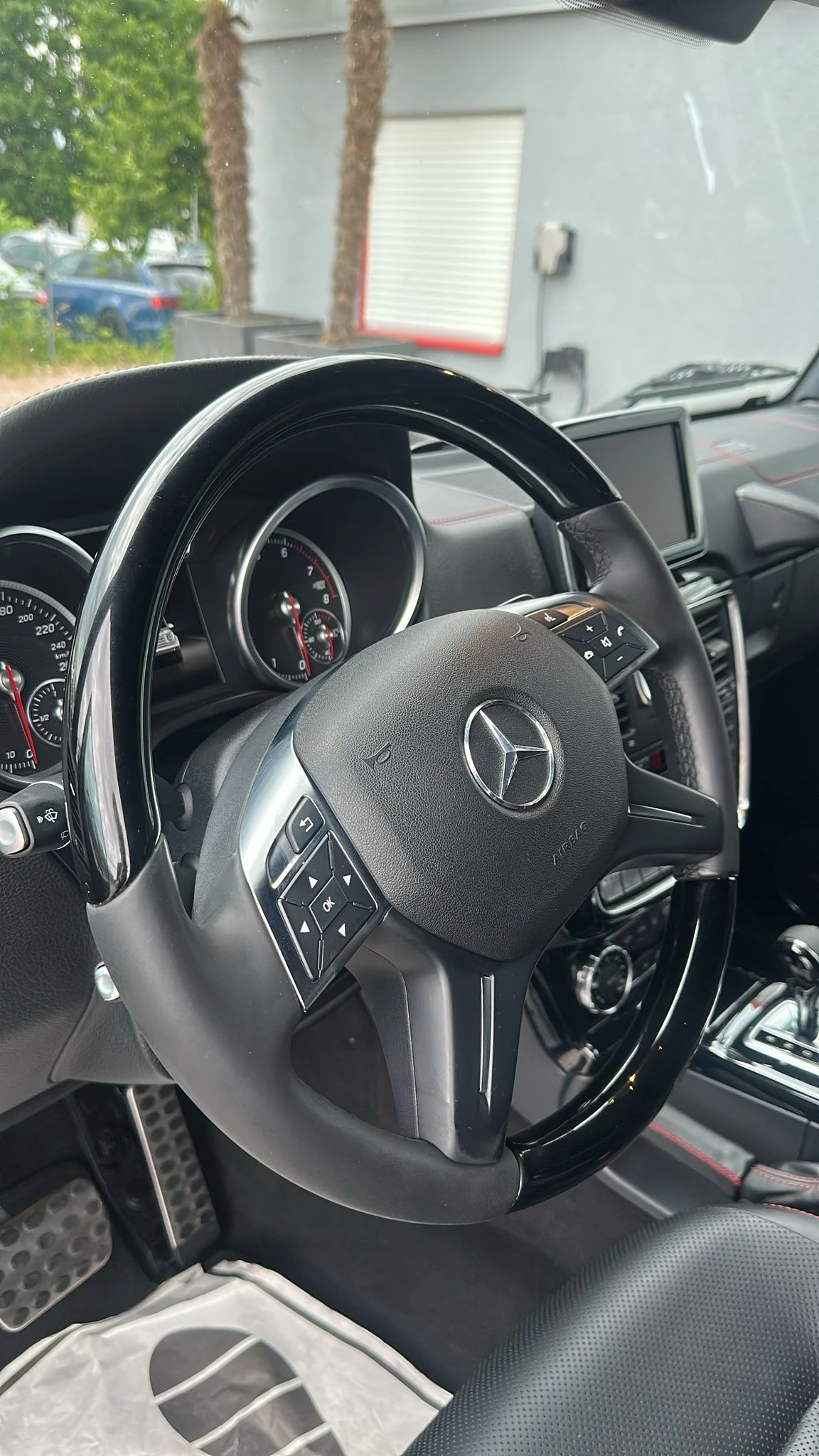 Mercedes-Benz G 500 AMG DESIGNO ЛИЗИНГ - изображение 9