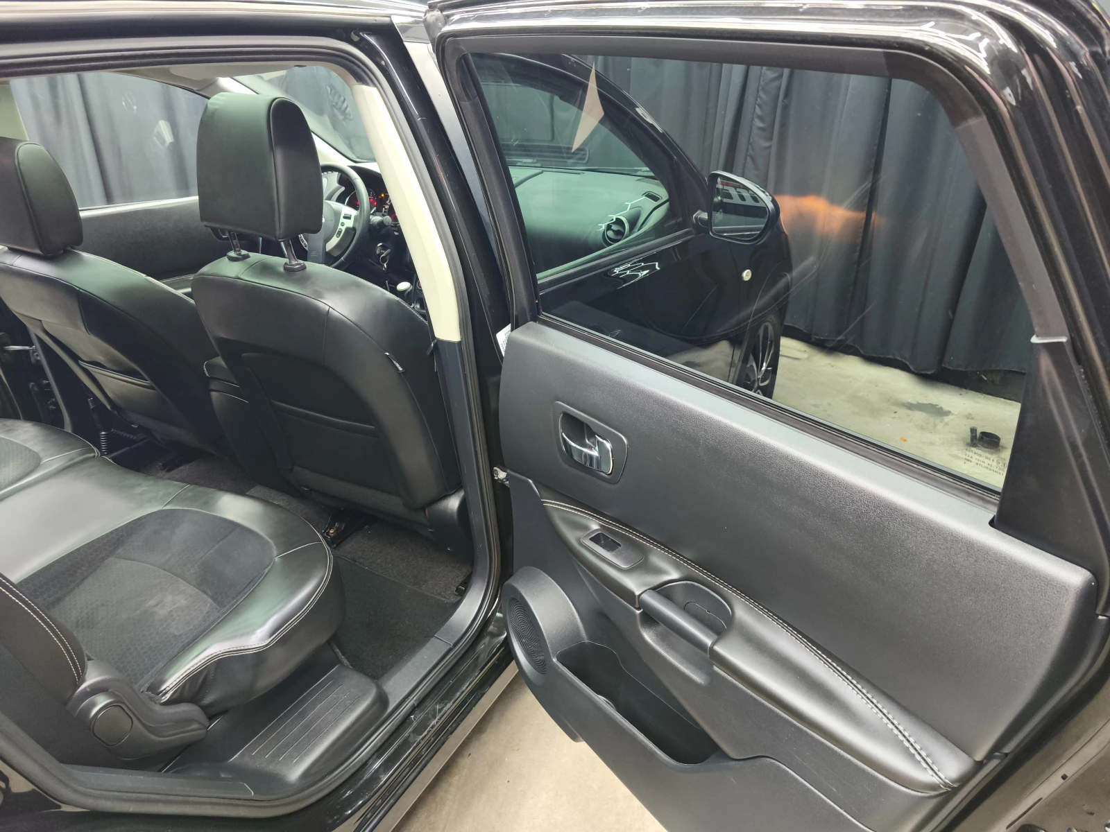 Nissan Qashqai + 2 1.6dci 131k.c* NAVI* PANORAMA* 360 CAM*  - изображение 8