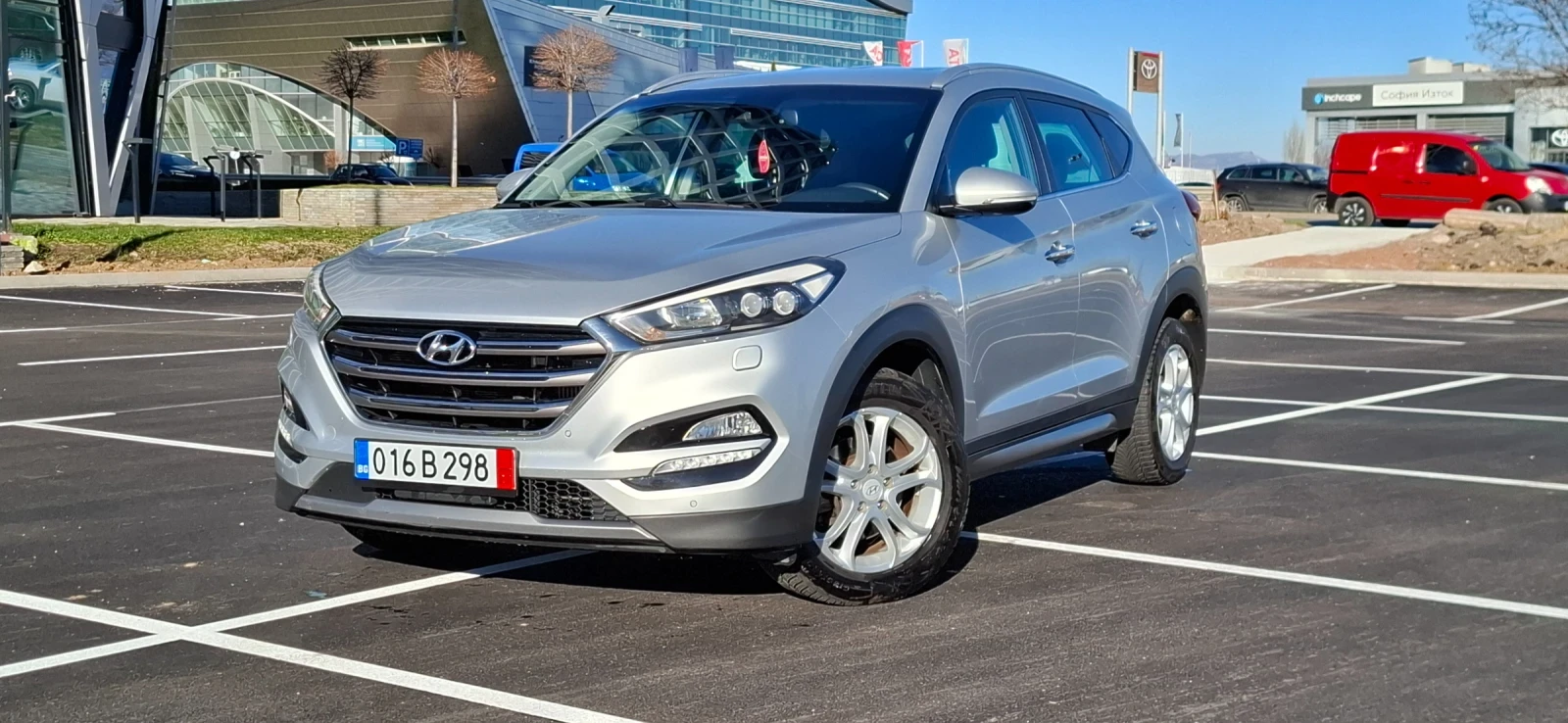 Hyundai Tucson 2.0 Awd 184kc Line  Xenon Led A��������!! | Mobile.bg � ����������� 3
