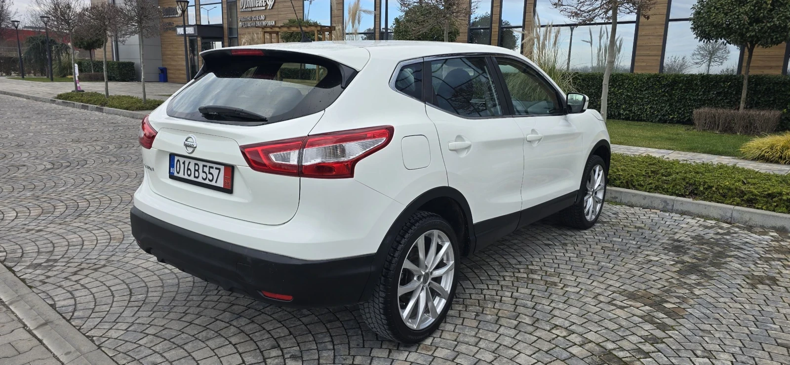 Nissan Qashqai 1.6DCI 131�.�. ������/����/��� | Mobile.bg � ����������� 6