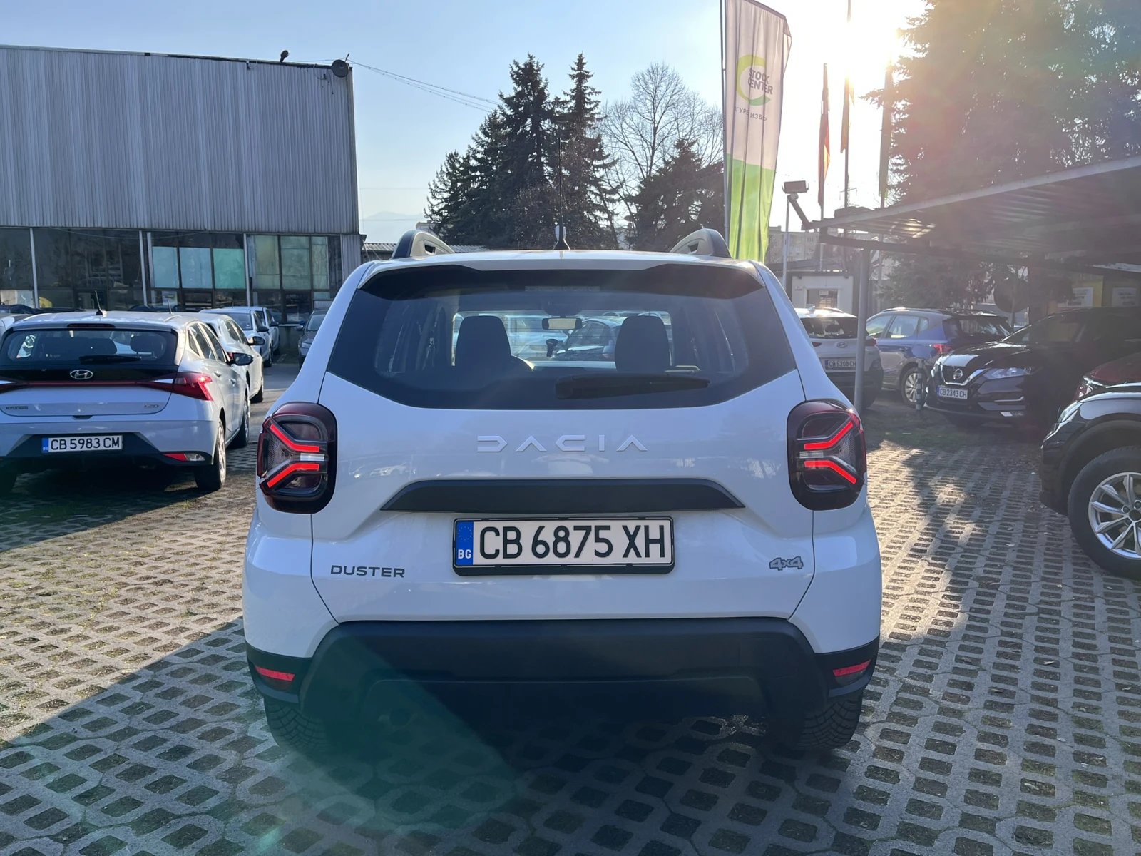 Dacia Duster 1.5 dCi 115 к.с 4x4, снимка 5 - Автомобили и джипове - 53737845