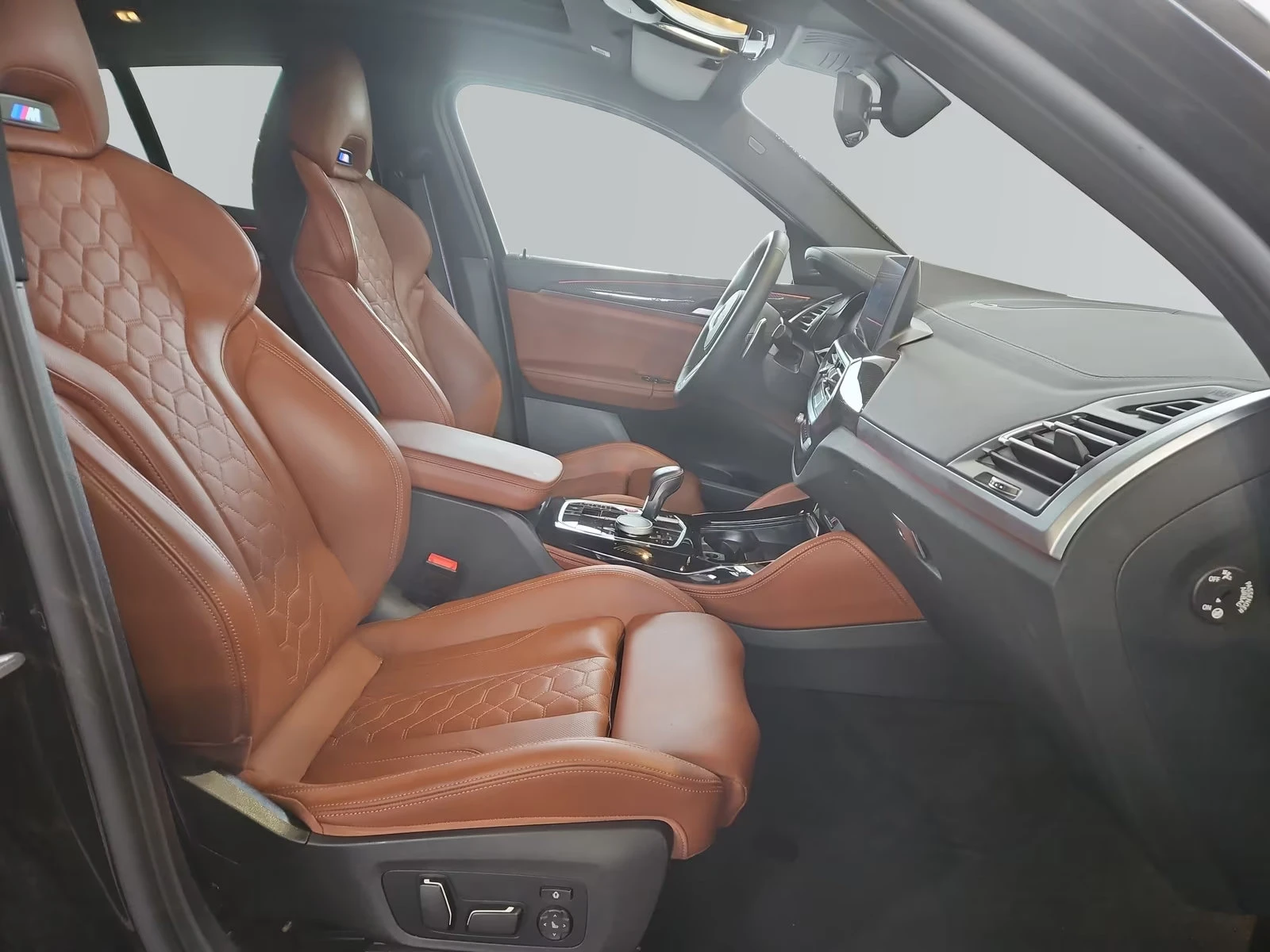 BMW X4 COMPETITION/510HP/PANO/HUD/H&K/CARBON/352zpr, снимка 14 - Автомобили и джипове - 54353704