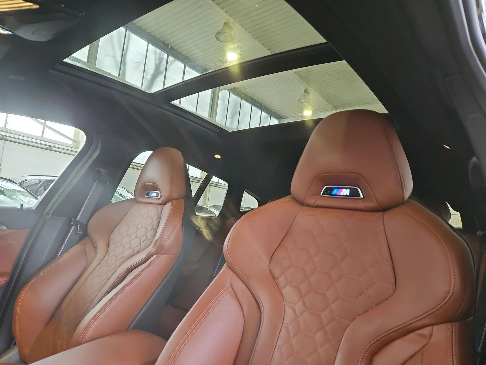 BMW X4 COMPETITION/510HP/PANO/HUD/H&K/CARBON/352zpr, снимка 13 - Автомобили и джипове - 54353704