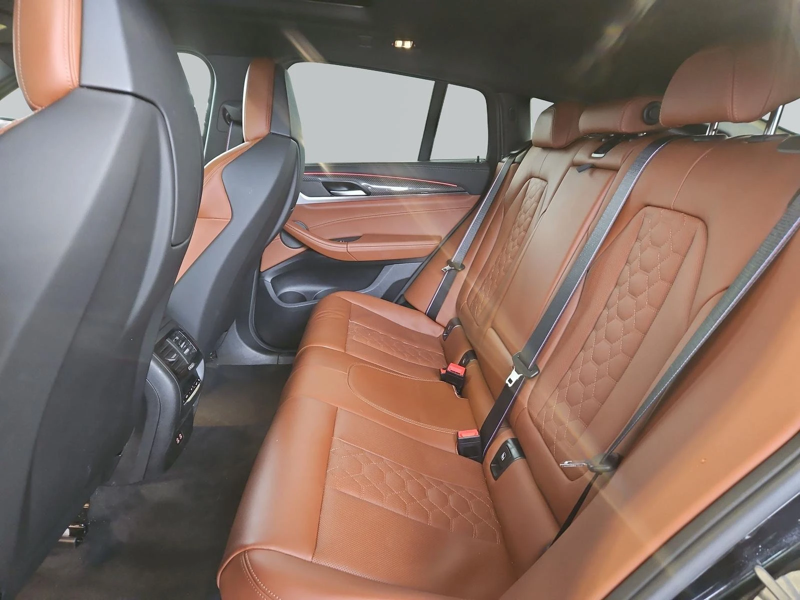BMW X4 COMPETITION/510HP/PANO/HUD/H&K/CARBON/352zpr, снимка 15 - Автомобили и джипове - 54353704