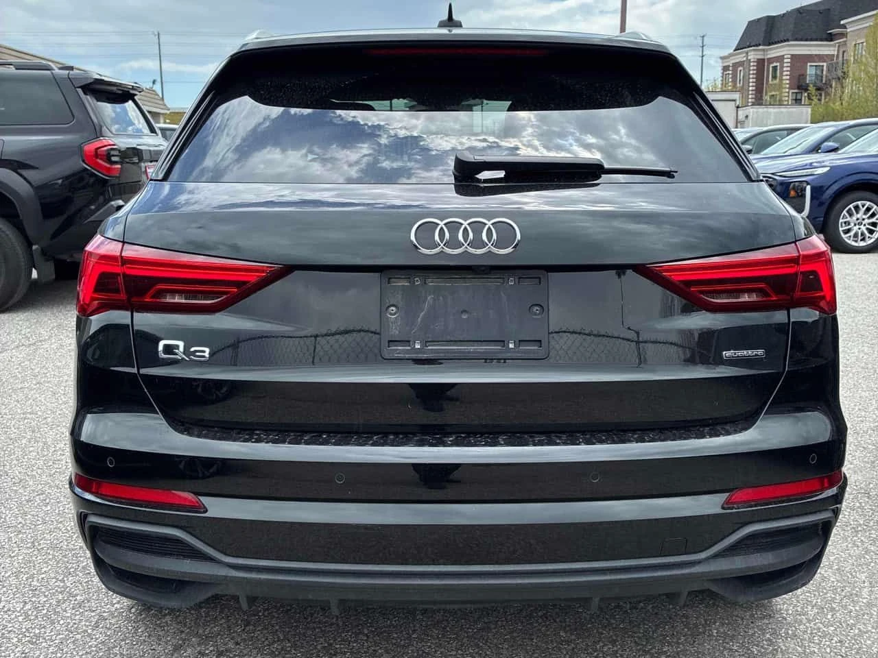 Audi Q3 Progressiv| ОТ ГЛАВНО ПРЕДСТАВИТЕЛСТВО| КЛИПОВЕ, снимка 4 - Автомобили и джипове - 54641925