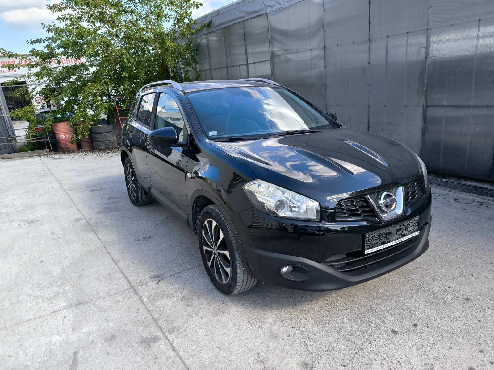 Nissan Qashqai 2.0I 16V 4X4 * 140667km* , снимка 2 - Автомобили и джипове - 54797569
