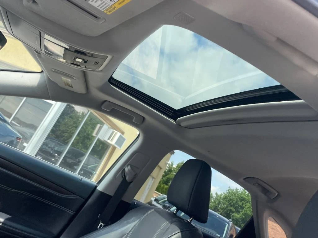 Lexus RX 350 CARFAX* ОПЦИЯ ЗА ФИНАНСИРАНЕ* , снимка 10 - Автомобили и джипове - 55176049