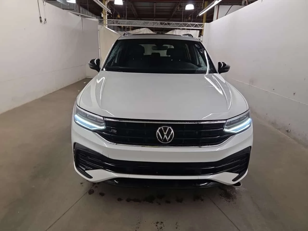 VW Tiguan R-LINE BLACK EDITION| PANO| ��������| 2 �����|  | Mobile.bg � ����������� 3