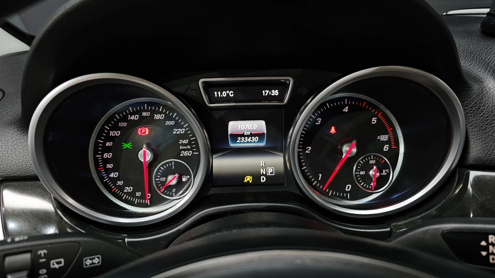 Mercedes-Benz GLE 250 ЕЛ. БАГАЖНИК* BLIND SPOT* ЛЮК* КРАЙНА ЦЕНА, снимка 8 - Автомобили и джипове - 55378917