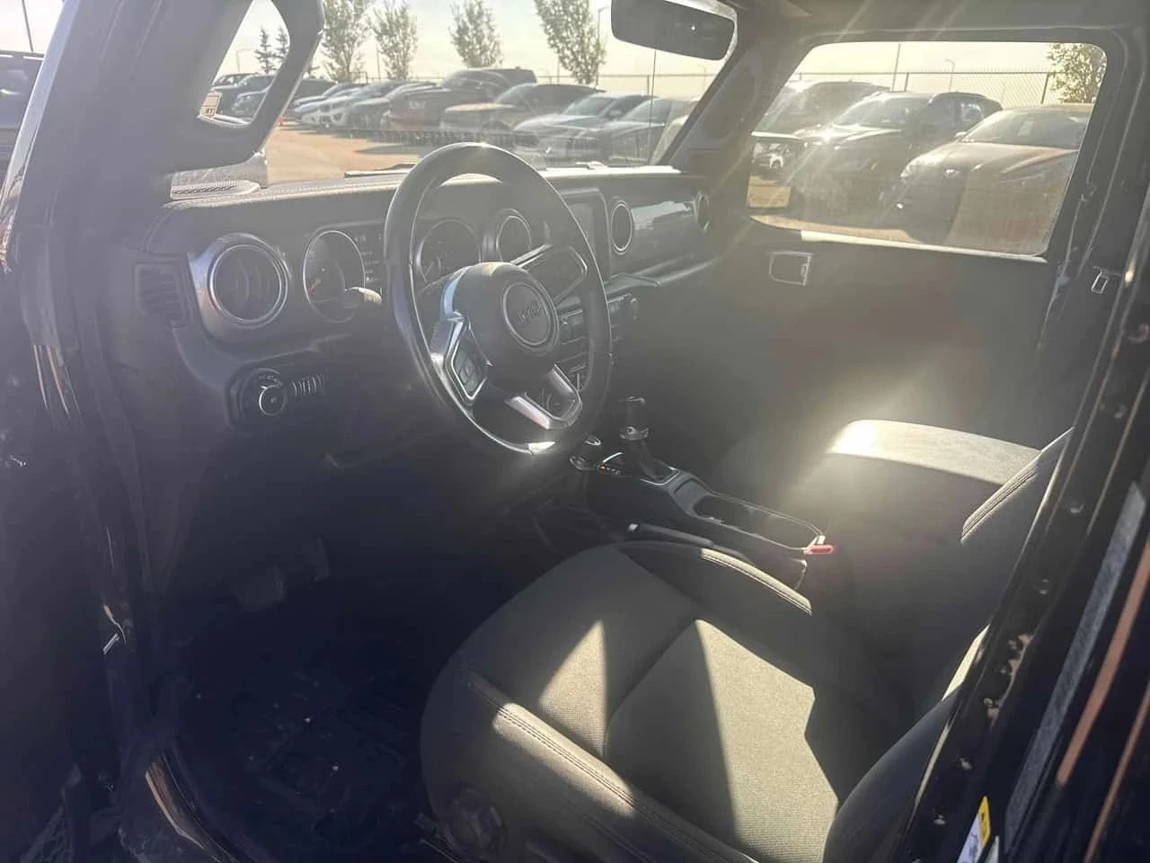 Jeep Wrangler, снимка 5 - Автомобили и джипове - 56700187