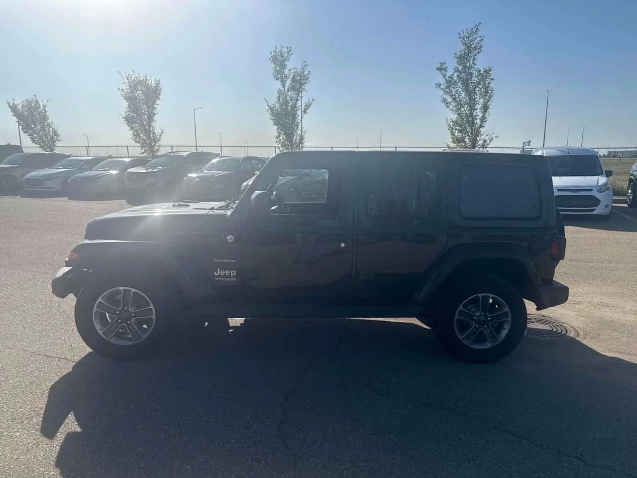 Jeep Wrangler, снимка 2 - Автомобили и джипове - 56700187