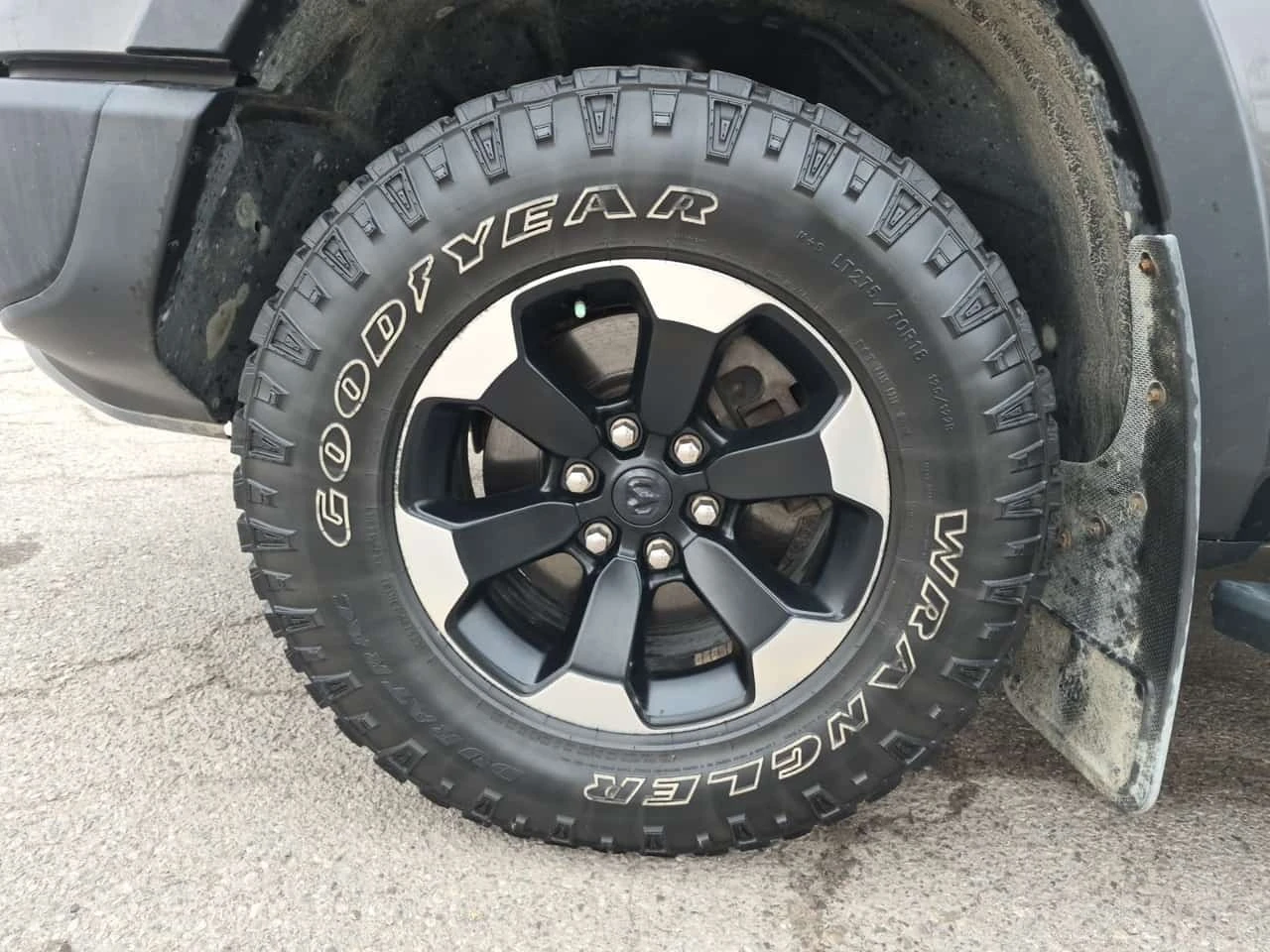 Dodge RAM 1500 CARFAX* ����������*  | Mobile.bg � ����������� 4