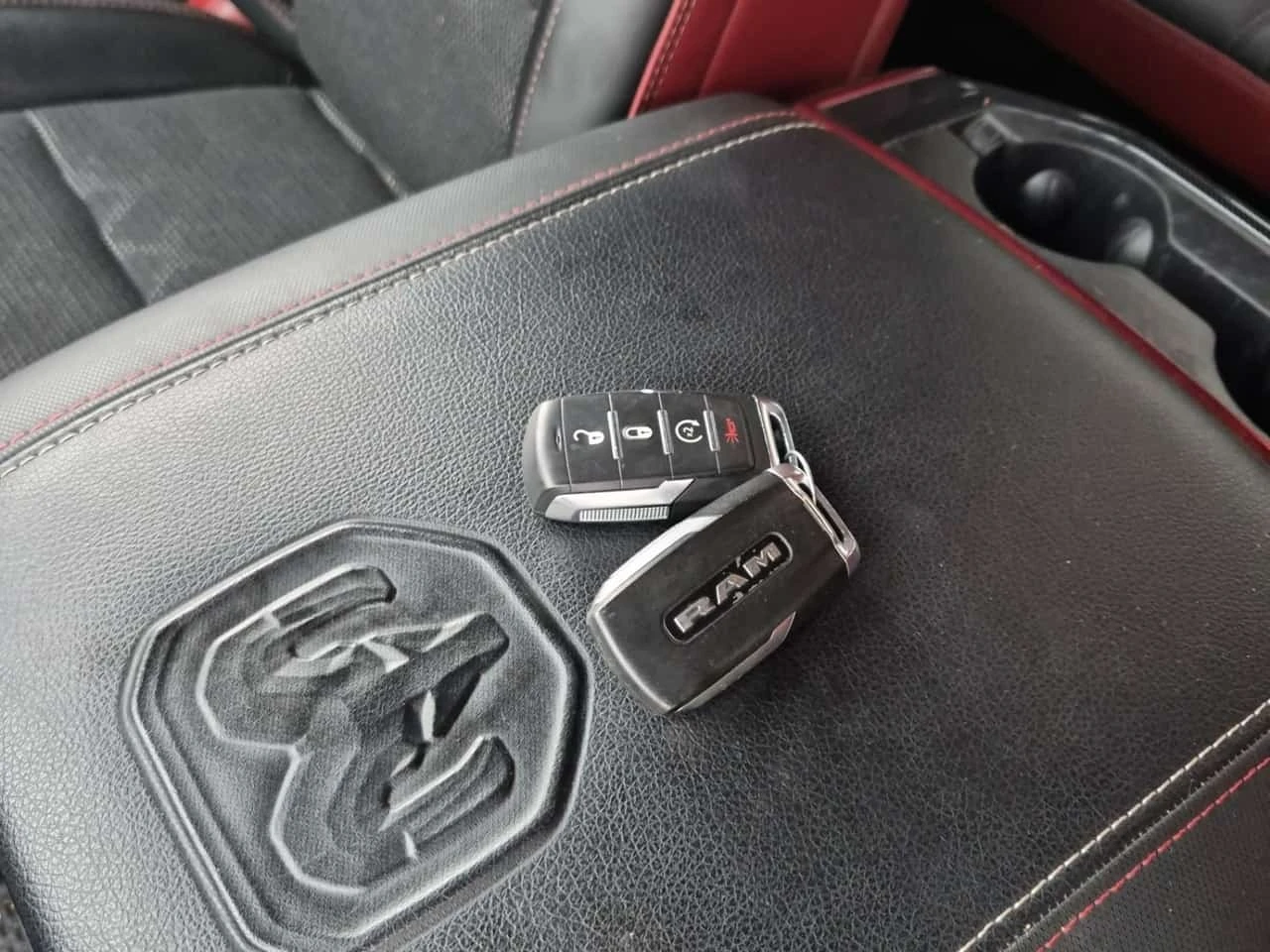 Dodge RAM 1500 CARFAX* ����������*  | Mobile.bg � ����������� 8