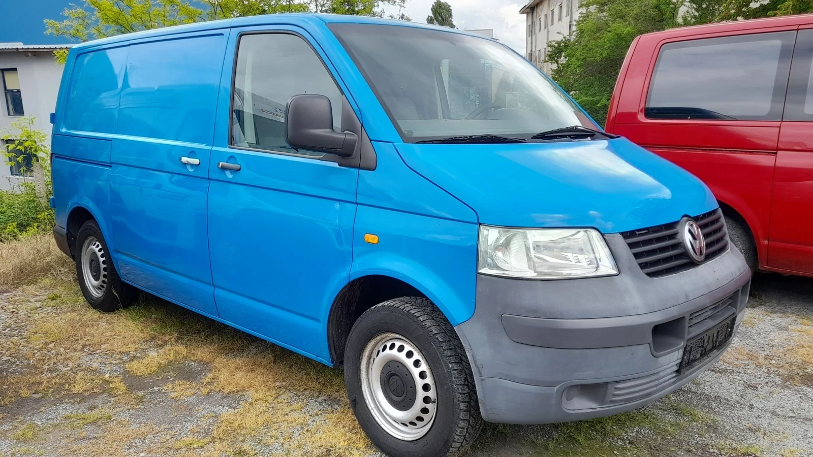 VW Transporter 2.5 TDI 131 kc, снимка 14 - Бусове и автобуси - 54586023