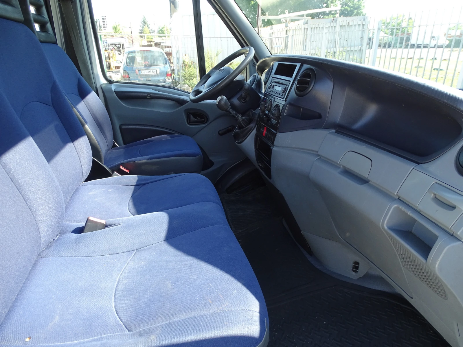 Iveco 35c15 3.0HPI  КАТ. * Б* 7-места * ТРИСТРАНЕН САМОСВАЛ* , снимка 15 - Бусове и автобуси - 55295588