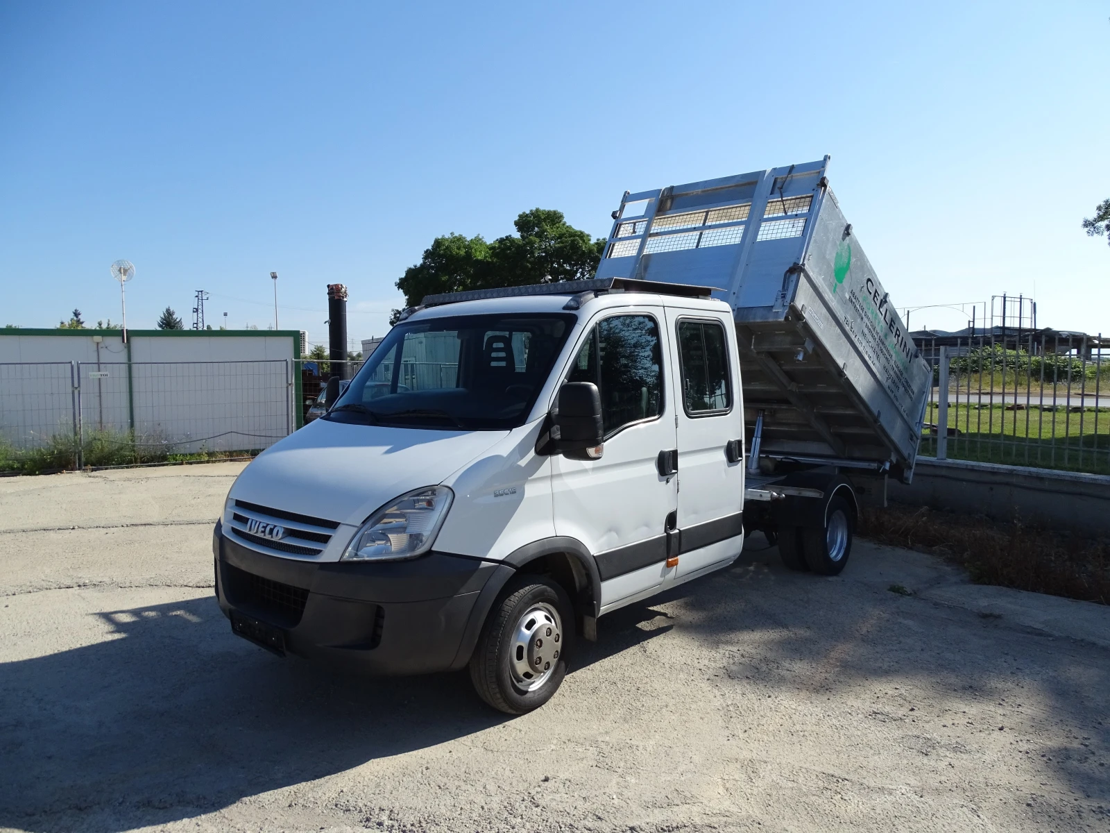 Iveco 35c15 3.0HPI  КАТ. * Б* 7-места * ТРИСТРАНЕН САМОСВАЛ* , снимка 3 - Бусове и автобуси - 55295588