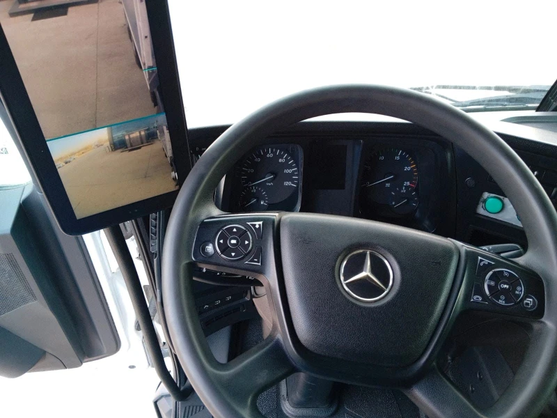 Mercedes-Benz Arocs 42.40 8x4 Tipper/Kipper EURO6 * UniRent* , снимка 13 - Камиони - 49871818