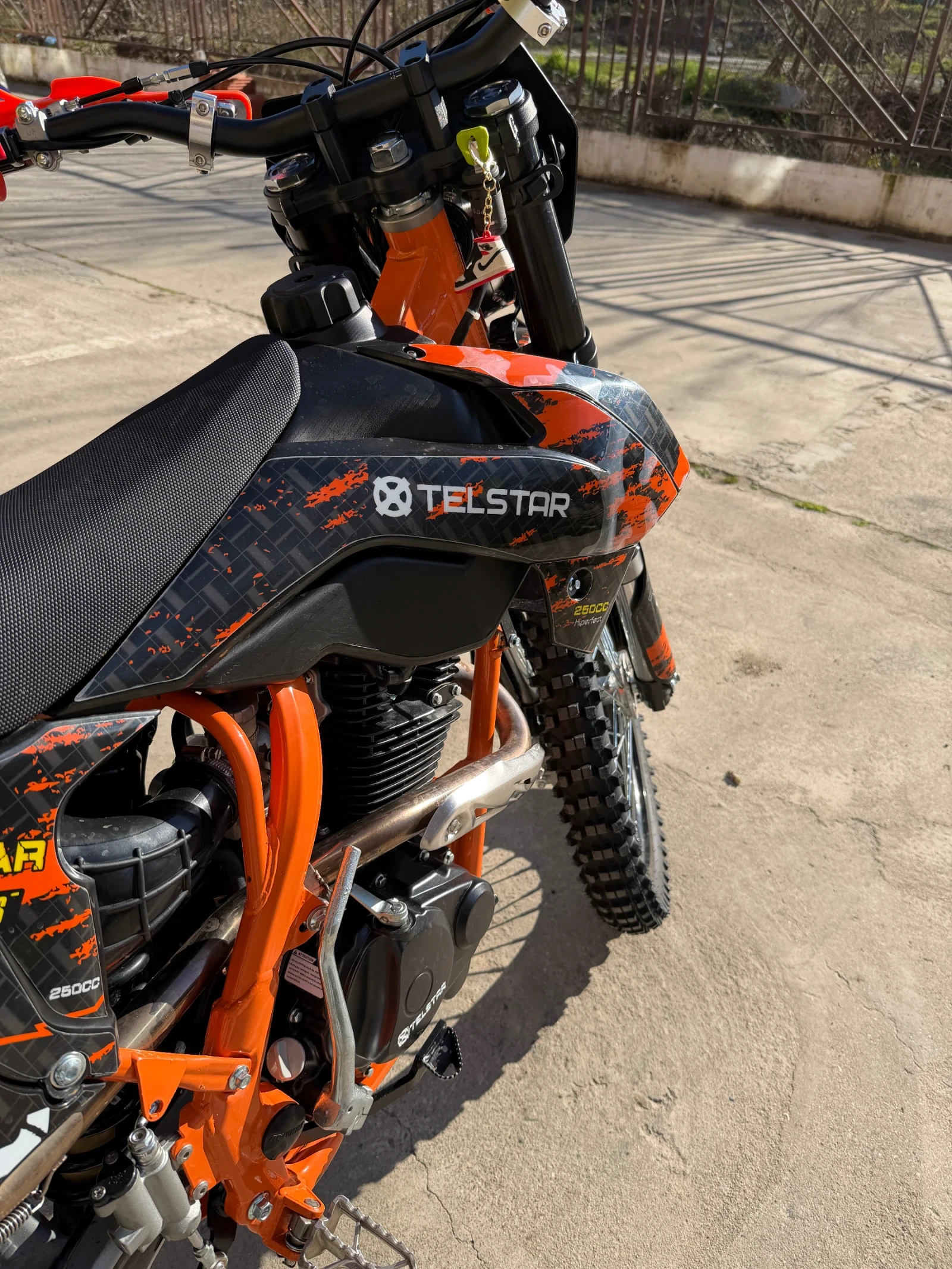 Telstar Dirt Bike 250CC, снимка 2 - Мотоциклети и мототехника - 53775414