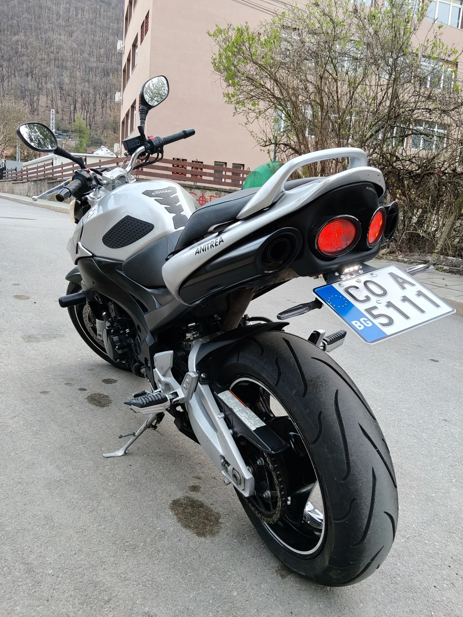 Suzuki Gsr 600, снимка 7 - Мотоциклети и мототехника - 54183725