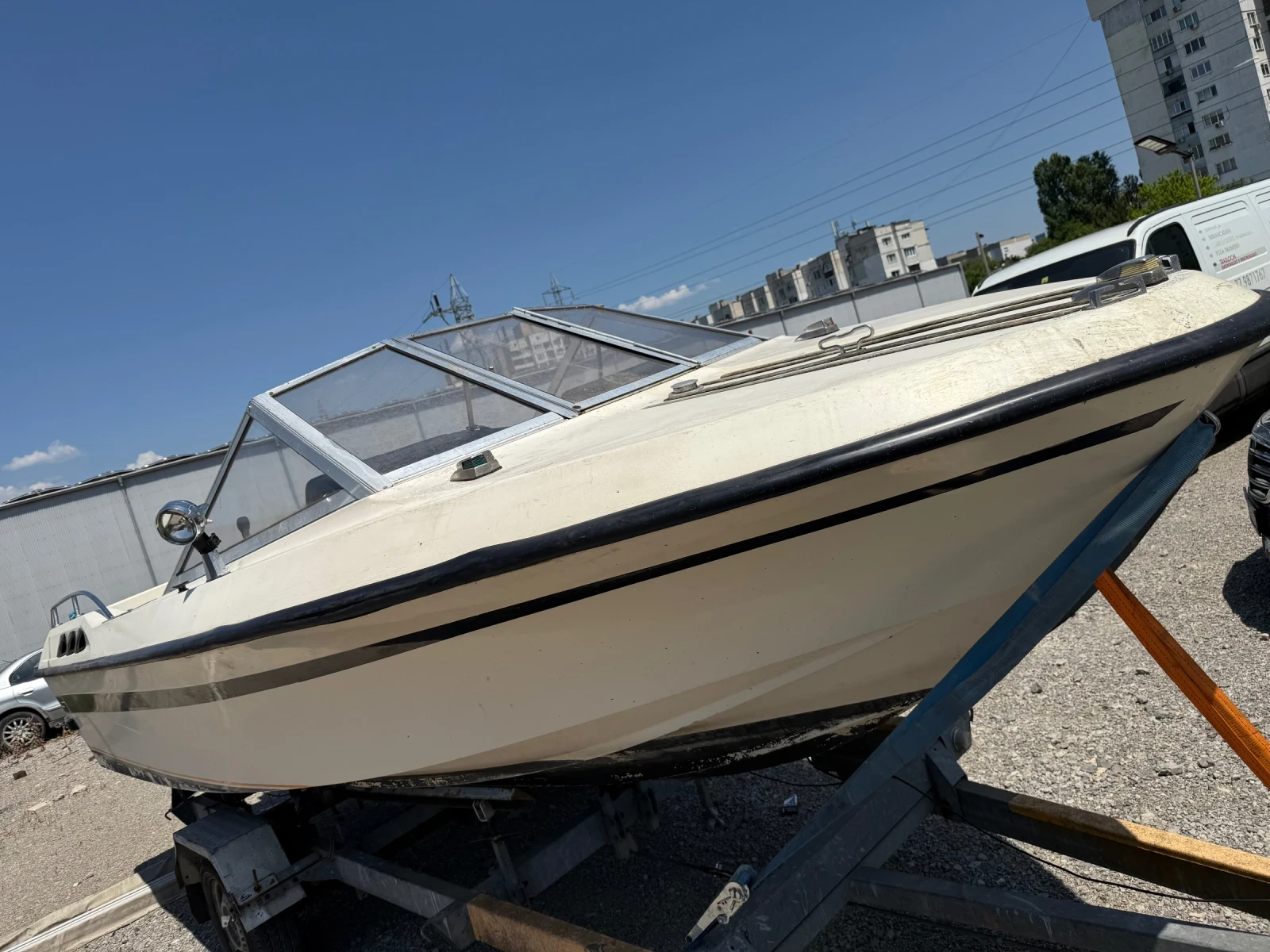 Моторна яхта Bayliner  - изображение 7
