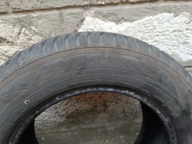 Гуми Всесезонни 195/65R15, снимка 4 - Гуми и джанти - 47086240