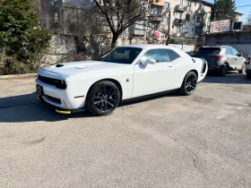 Dodge Challenger Scat Pack 392 , снимка 2