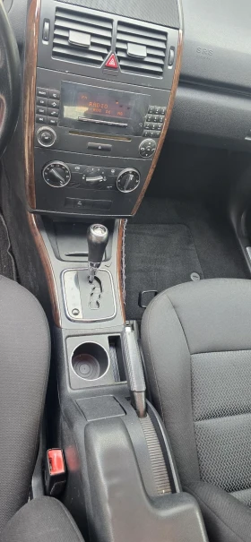 Mercedes-Benz A 200 2.0i, 136к. АВТОМАТ, снимка 14