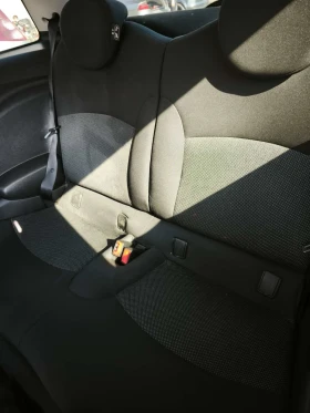 Mini Cooper 1.6 HDi 110 k.c., снимка 11