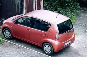  Daihatsu Sirion