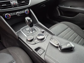 Alfa Romeo Giulia 2.2JTD* NAVI* AUTOMAT - 11990 € / 23450.40 лв. - 33617961 17