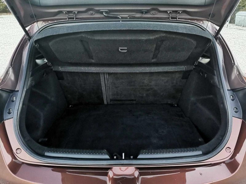 Hyundai I30 1.6I 16V SWISS, снимка 13 - Автомобили и джипове - 46781401