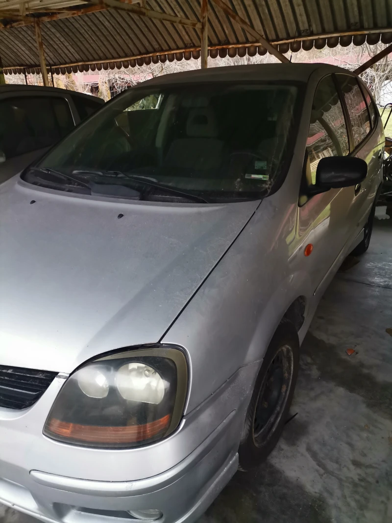 Nissan Almera tino, снимка 2 - Автомобили и джипове - 48672386