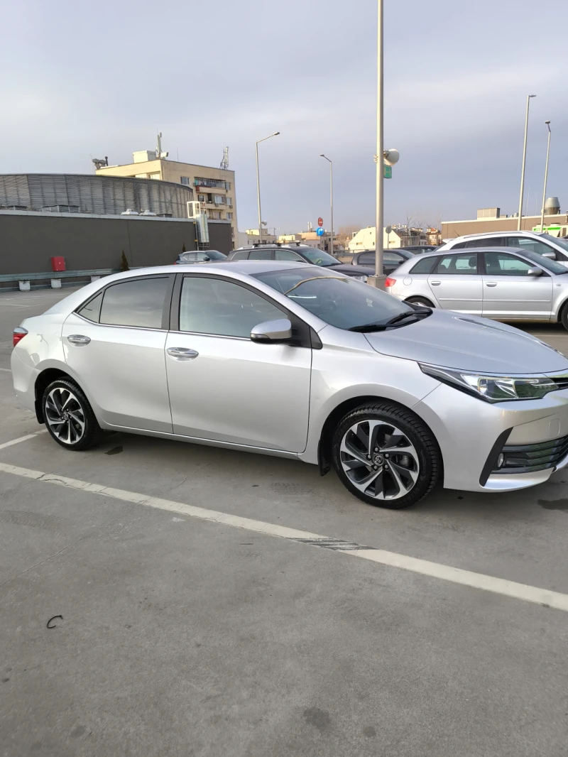 Toyota Corolla, снимка 1 - Автомобили и джипове - 48954883